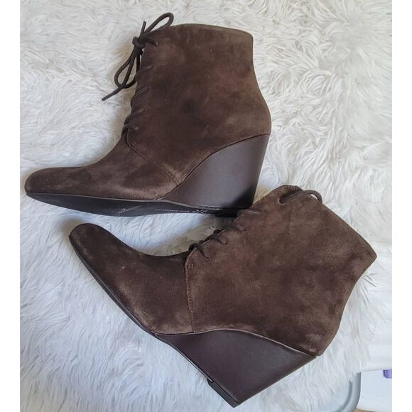 Isaac Mizrahi Andrea Boots Sz 8 Brown Leather Suede 3" Wedge Ankle Booties - Picture 1 of 11
